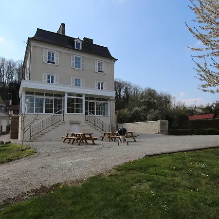 Chateau In Champagne Views 度假居 *