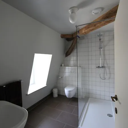 Chateau In Champagne Views 度假居 *